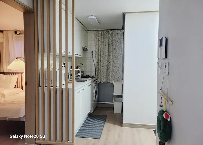 Yuyeon Apartment